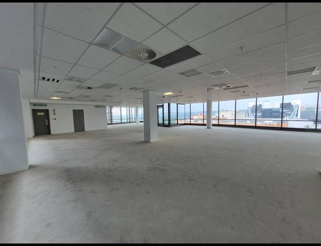 1,789M² OFFICE TO LET IN ROSEBANK